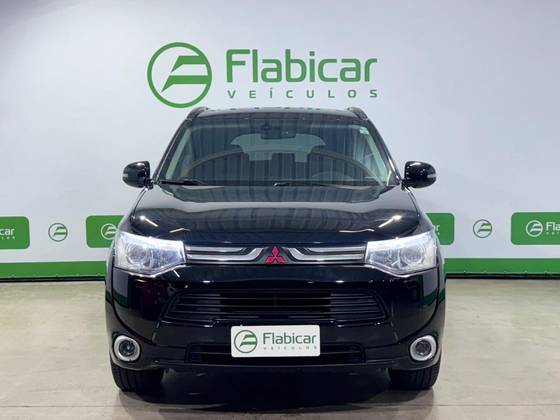 MITSUBISHI OUTLANDER 3.0 GT 4X4 V6 24V GASOLINA 4P AUTOMÁTICO